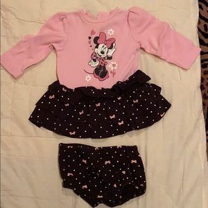 Minnie Mouse outfit